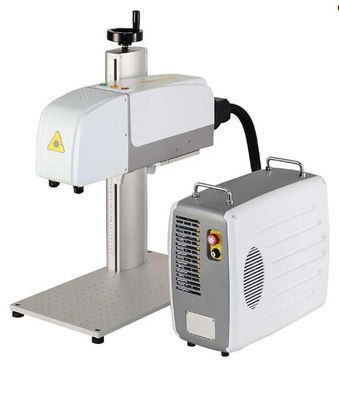 Μηχανή σήμανσης λέιζερ 3D ινών 50W για μεταλλική καμπύλη επιφάνεια από ανοξείδωτο χάλυβα